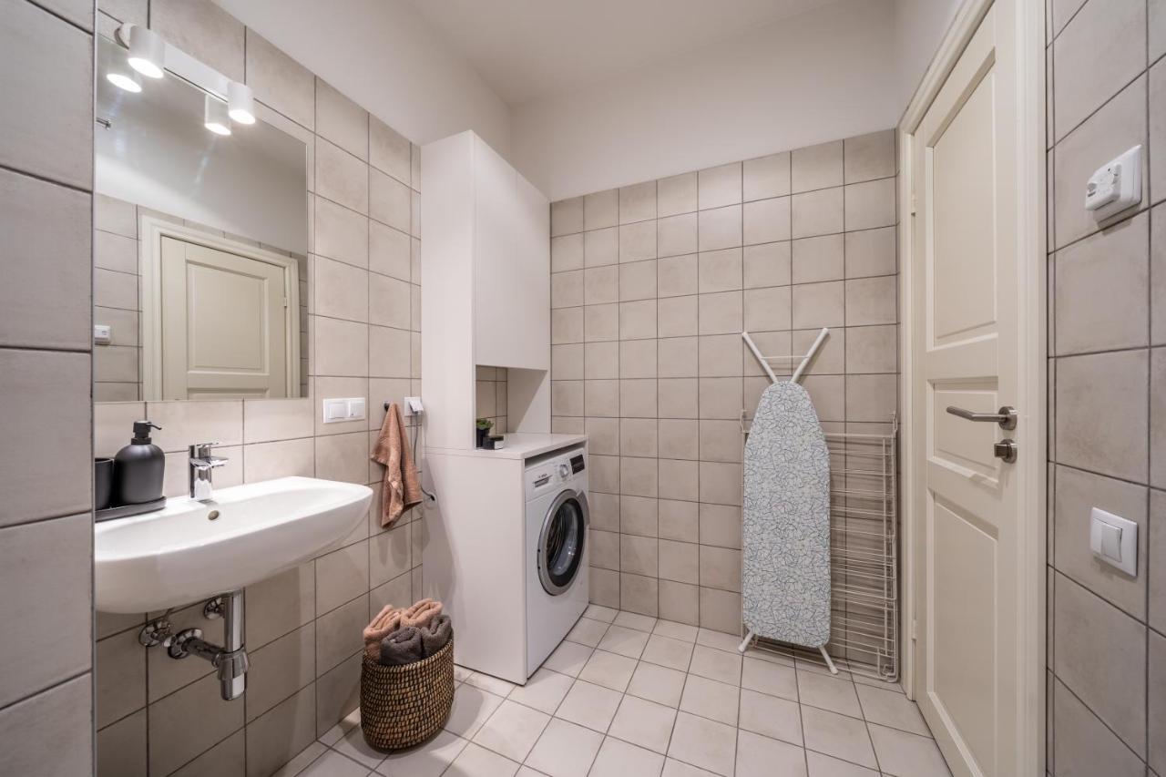 Cozy & Stylish - Great For Short Trips Apartment