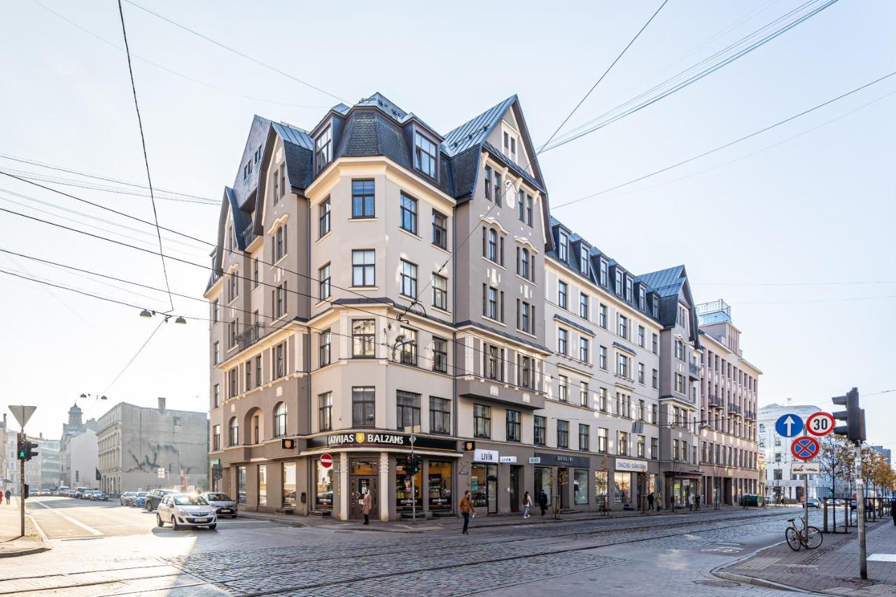 Apartment Cozy & Stylish - Great For Short Trips *